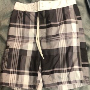 American eagle outfitters small board shorts